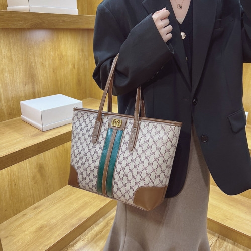 高級感包包2022冬季新款女包時尚大容量印花單肩手提包百搭托特