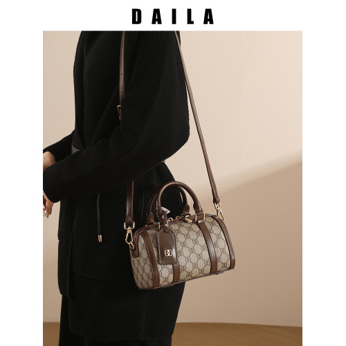 daila黛拉枕頭包包女新款夏季2025 精緻手提包小包質感波士頓女包