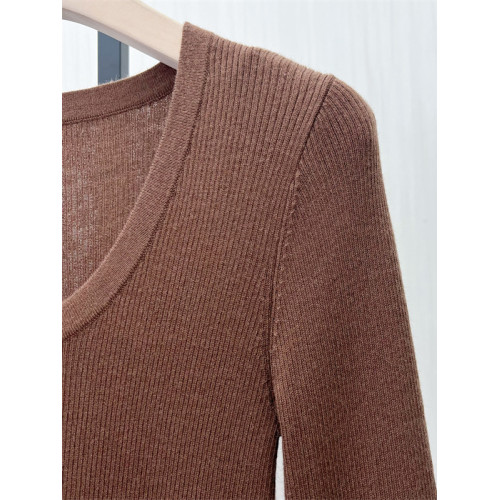 良月●2025春季新品 針織衫女修身顯瘦氣質長袖打底衫上衣1078