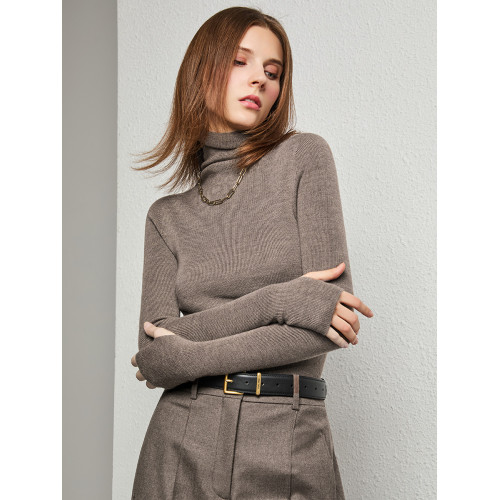 U.N.Q 舒適“0壓感” 進口德國敭子紗加厚顯瘦高領無縫時髦打底衫