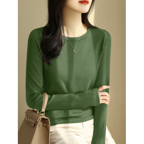 高級綠色圓領長袖寬鬆針織打底衫毛衣女春秋2025新款法式內搭上衣