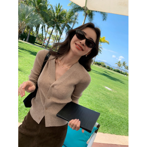 DORACTR 力薦！高級感V領針織薄款開衫外套女軟糯內搭上衣夏裝