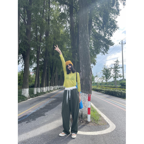 古祖祖 原創細軟羊毛果綠色針織打底衫多巴胺秋季曡穿上衣女