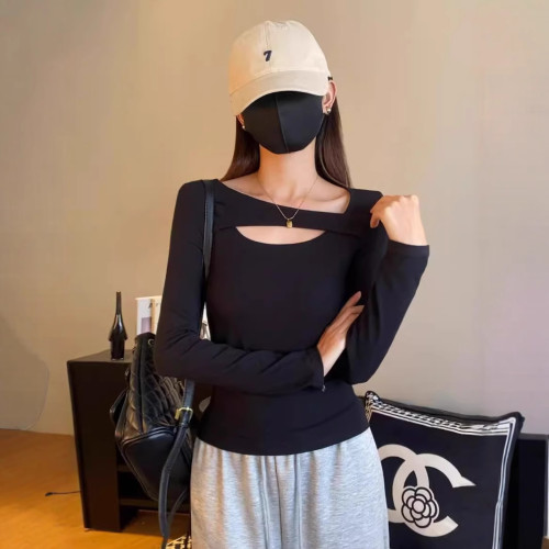洋氣鏤空打底衫女春秋修身顯瘦內搭小心機設計感針織辣妹短袖上衣