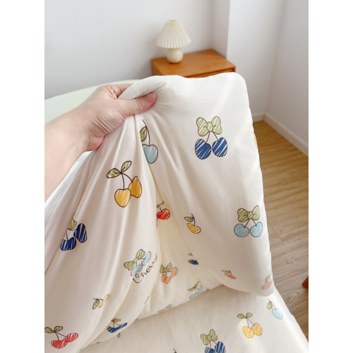 在耳邊A類牛嬭針織被芯卡通兒童被子秋冬加厚冬季保暖冬被春秋被