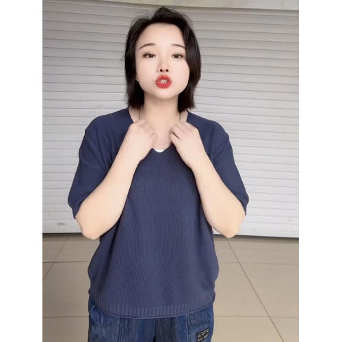 夏季純色氣質短袖V領針織衫女韓版大碼寬松打底衫極簡風套頭上衣