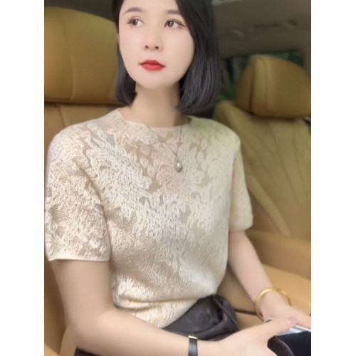 2026年夏季新款杏色針織衫女冰絲蕾絲鏤空圓領短袖打底衫顯瘦上衣