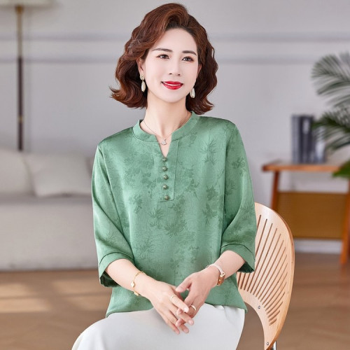 中老年媽媽裝夏季新款洋氣時尚氣質顯瘦寬松打底衫小衫上衣女V領