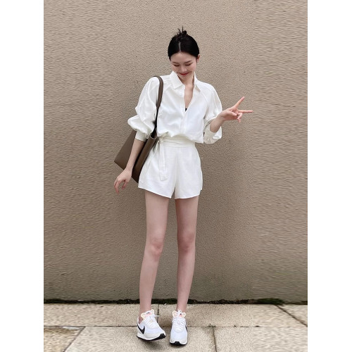 高級感運動套裝女夏季歐貨休閒時尚白色襯衫短褲小香風兩件套襯衣