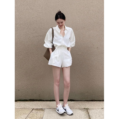 高級感運動套裝女夏季歐貨休閒時尚白色襯衫短褲小香風兩件套襯衣
