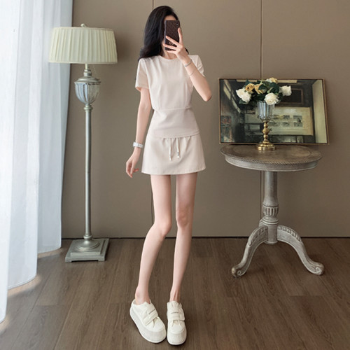 氣質小衆時尚運動套裝女夏季新款純色圓領短袖上衣抽繩短褲兩件套