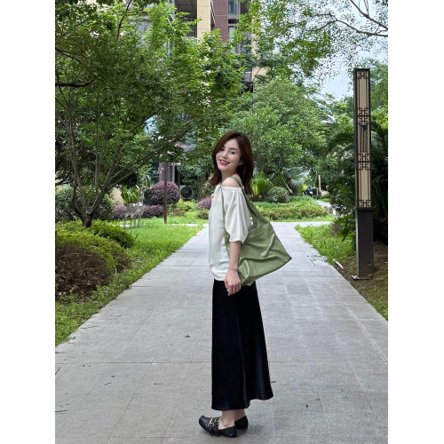 白色斜肩輕熟風氣質百搭上衣薄款透氣辣妹短袖女T恤2025新款小衫