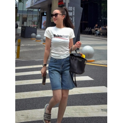 美式復古白色印花短袖女t恤2025新款別致漂亮顯瘦正肩氣質上衣潮