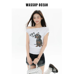WASSUP短袖女t恤2025新款時尚通勤百搭減齡短款正肩小狗露肩上衣