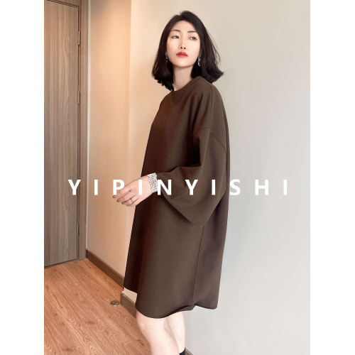 2025夏季咖色圓領寬松中袖t恤衛衣連衣裙女歐貨大版中長款上衣潮