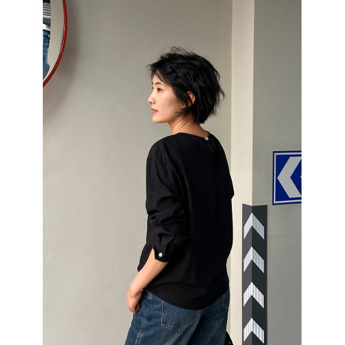 周浪清黑色圓領正肩修身長袖女t恤2025新款秋裝薄款顯瘦休閒上衣