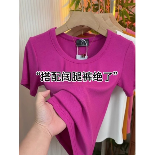 牛油果綠正肩短袖女t恤2025新款初夏穿搭基礎款純色百搭修身上衣