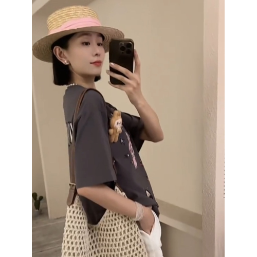 深灰色印花短袖女t恤2025新款爆款歐貨炸街減齡洋氣休閒氣質上衣