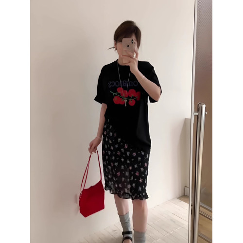 韓版簡約印花短袖女T恤新款夏季小衆設計感休閒百搭黑色顯瘦上衣