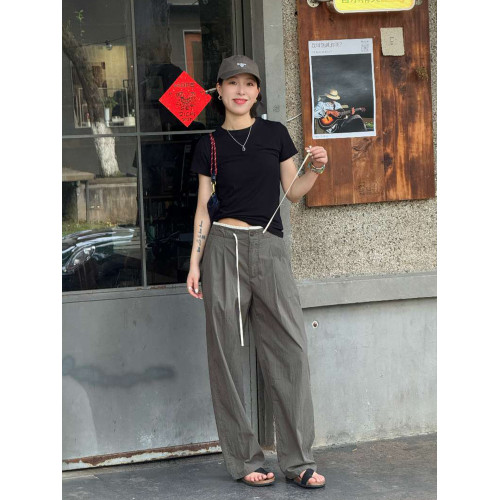周浪清黑色圓領正肩短袖女t恤2025新款夏季修身顯瘦短款休閒上衣