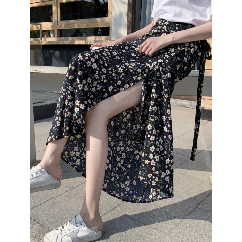 碎花半身長裙女夏2025新款波西米亞包臀裙子系帶雪紡一片式半身裙