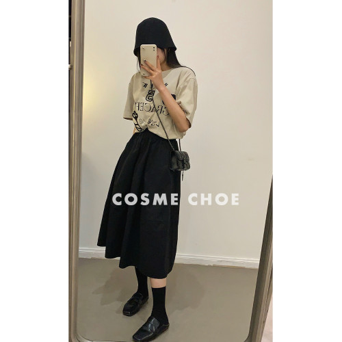 立體剪裁赫本風復古暗黑半身裙女25春夏新款高腰百搭中長a字繖裙