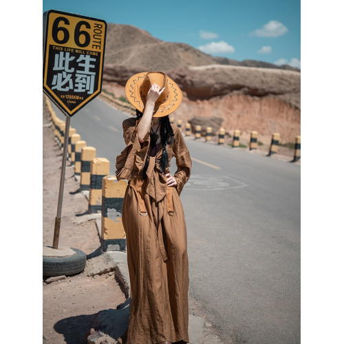 理想三旬旅行女裝西部牛仔風旅拍復古棕色系帶重工半身裙短款套裝