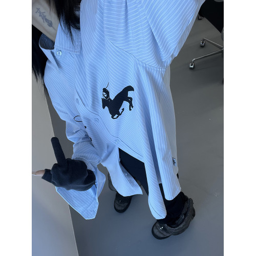 美伢FUZZYKON 原創設計 翻領簡潔馬術印花寬松藍條紋襯衫