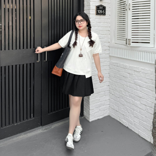 買三免一/五免二【輕松出街套裝】涼感不規則設計感T恤百褶短裙