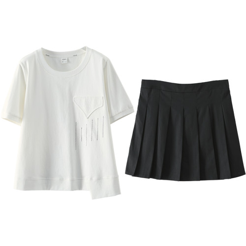 買三免一/五免二【輕松出街套裝】涼感不規則設計感T恤百褶短裙