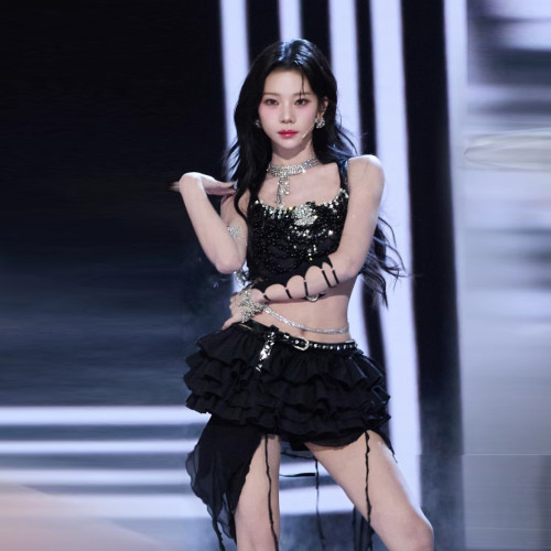 張紫甯同款性感黑色亮片打歌服套裝韓國女團同款夜店短裙舞台服