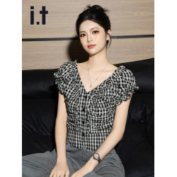 it izzue黑格V領泡泡短袖襯衫女2025夏季獨特小衫收腰甜辣上衣潮