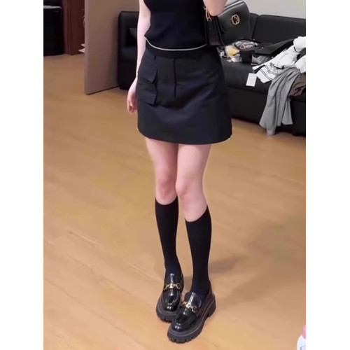 大碼工裝半身短裙女夏薄款高腰顯瘦設計感防走光寬松包臀a字裙褲
