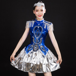 2025新款現代舞演出服亮片廣場爵士舞服裝成人女開場舞蹈短裙套裝