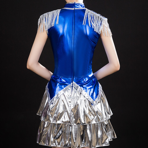 2025新款現代舞演出服亮片廣場爵士舞服裝成人女開場舞蹈短裙套裝