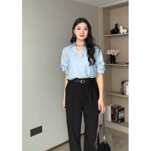正肩短袖襯衫女大碼V領法式氣質寬松顯瘦設計感面試通勤中袖襯衣
