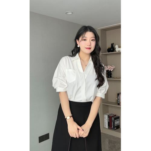 正肩短袖襯衫女大碼V領法式氣質寬松顯瘦設計感面試通勤中袖襯衣