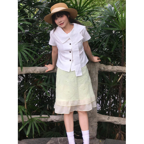 日系短袖襯衫女修身不規則襯衣設計感小衆穿搭短款夏季白色上衣