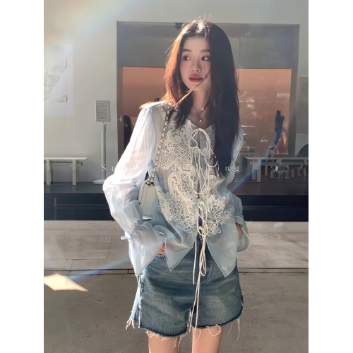 藍色刺綉花朵喇叭袖襯衫女上衣收腰系帶防曬罩衫老錢風松弛感穿搭