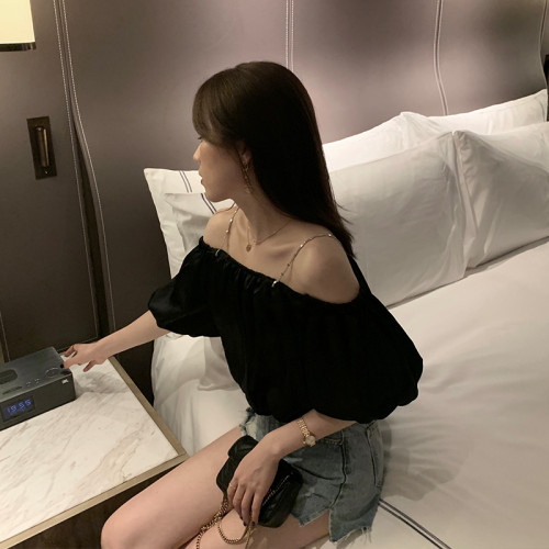 黑色一字肩上衣女夏季鎖骨心機吊帶短袖露肩t恤泡泡袖短款襯衫潮
