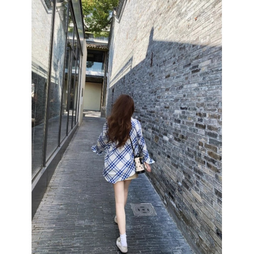 藍白撞色格紋襯衫女士2025夏季新款復古港風寬松薄款防曬長袖小衫