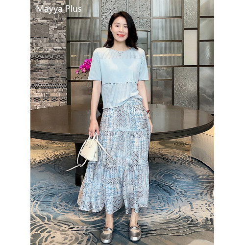 麥芽Mayya Plus 垂墜感顯瘦優雅印花半身裙女夏日薄款高腰大擺裙