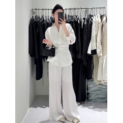 春季穿搭一整套韓系風格高級感氣質時尚洋氣減齡黑色襯衫套裝褲女