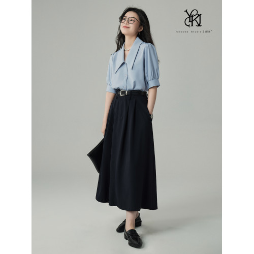 婭可家藍色襯衫女夏設計感小衆法式休閒氣質尖領短袖通勤百搭上衣