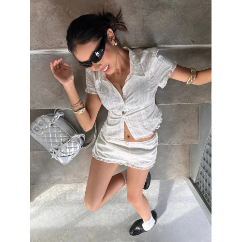 U2家學院風白色短袖襯衫女夏季新款正肩辣妹上衣修身收腰短款襯衣