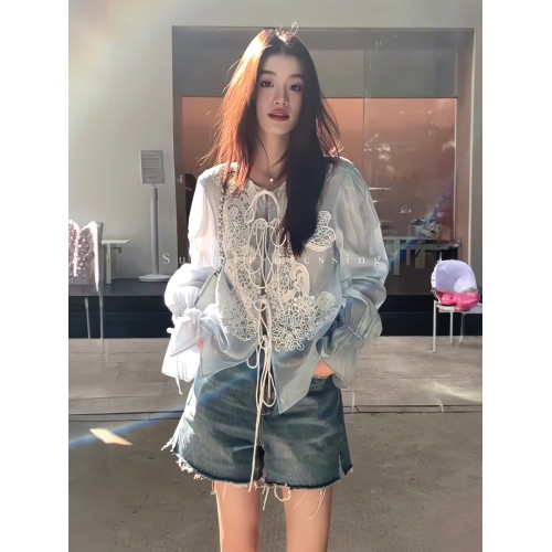 藍色刺綉花朵喇叭袖襯衫女上衣收腰系帶防曬罩衫老錢風松弛感穿搭