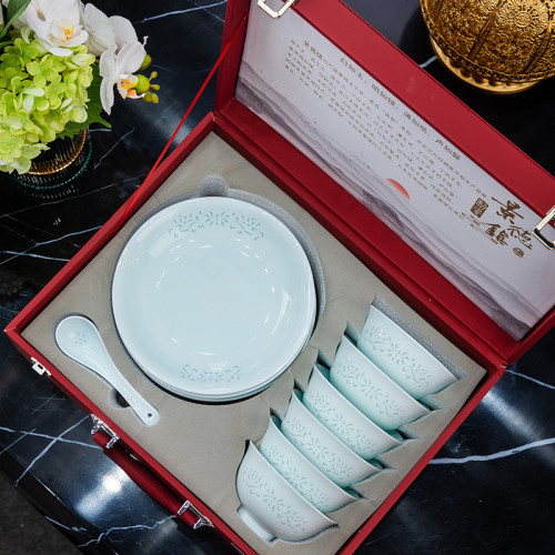 景德鎮影青玲瓏高白瓷碗盤組合釉下彩陶瓷餐具套裝家用喬遷結婚禮