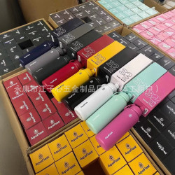 304不鏽鋼保溫杯漸變色太空杯戶外可攜式運動水壺大容量保冷