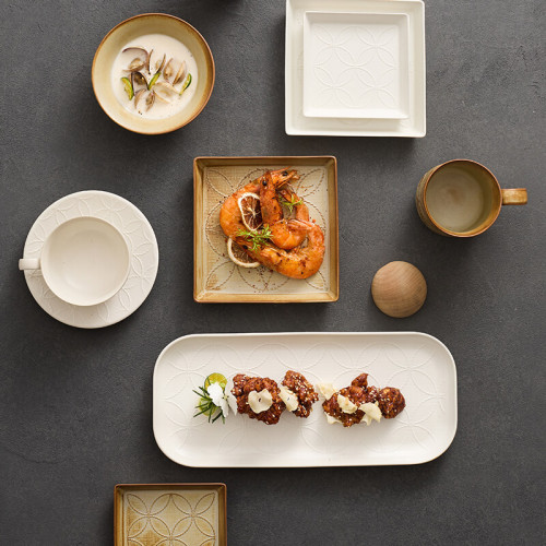 陶瓷盤碗碟餐具套裝碗筷杯子組合白色浮雕馬克杯水杯茶杯咖啡杯子 陶瓷盤碗碟餐具套裝碗筷杯子組合白色浮雕馬克杯水杯茶杯咖啡杯子