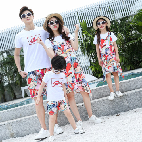 網紅親子裝母女裝洋氣夏裝新款家庭裝海邊度假女童短袖兩件套裙子